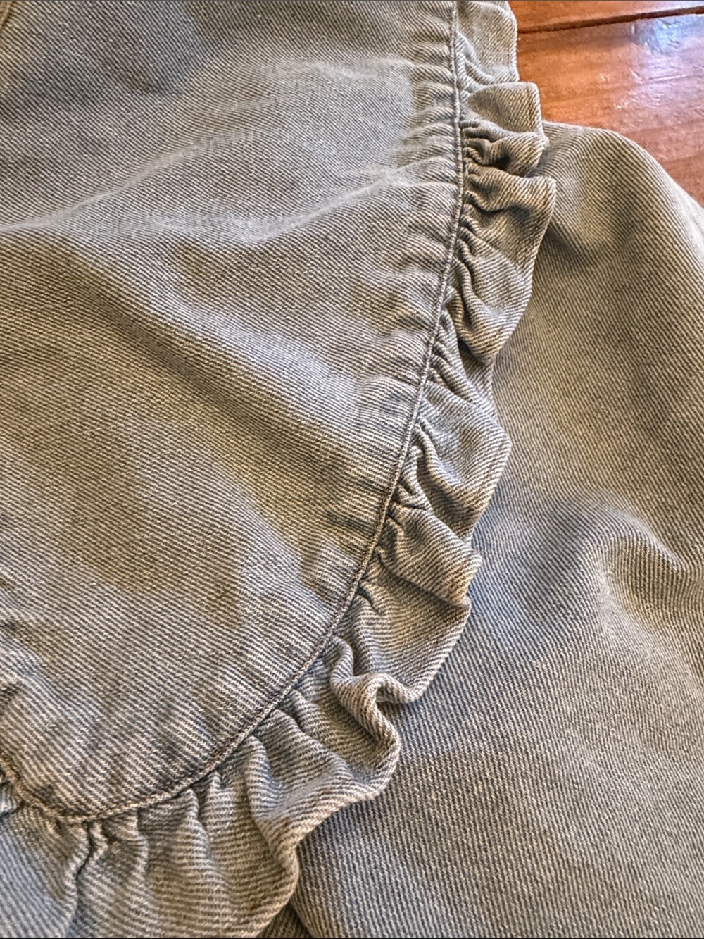 Light Blue denim Ruffle Collar dress - Picture 3 of 5